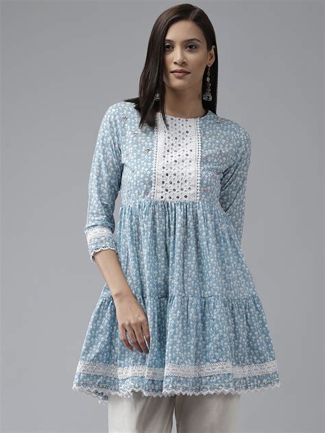 Buy Amirah S Blue And White Ethnic Motifs Printed Lace Inserts Pleated