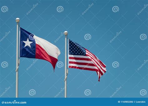 The State Flag of Texas and American Flag Stock Photo - Image of patriotic, copy: 116985306