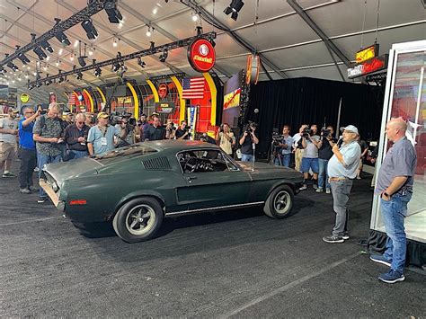 1968 Bullitt Ford Mustang Gt 390 Driven By Steve Mcqueen Sells For 34 Million Autoevolution