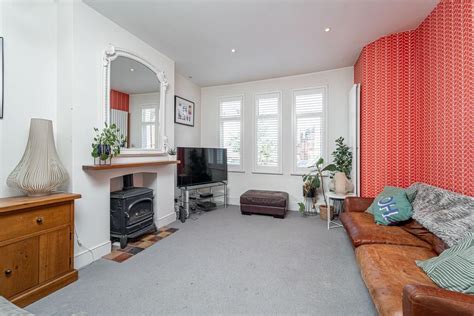 Harvey Road Crouch End N8 5 Bed Terraced House For Sale £1400000