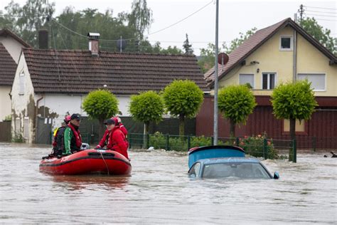 Wetter in NRW Unwetter zerlegt den Süden kommt s im Westen dicke