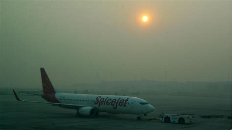 Cold Wave Delhi Flight Operations Hit Thick Fog Reduces Visibility