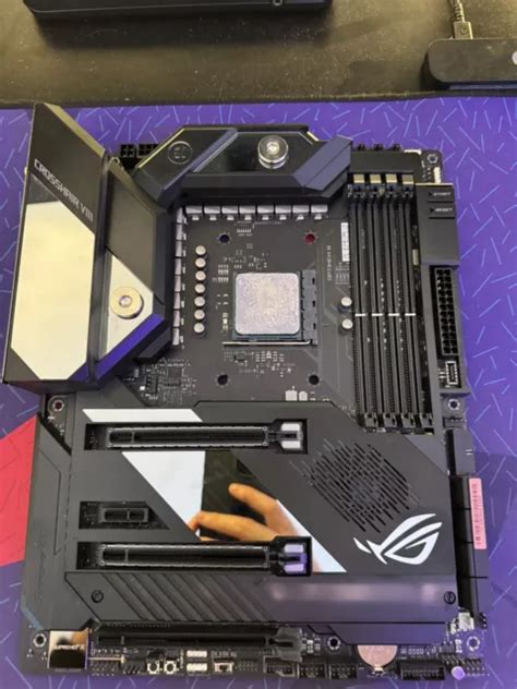 Asus Rog Crosshair Viii Formula Motherboard Socket Am4 Amd X570 Atx £25000 Picclick Uk