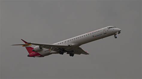 Ma Ana De Planespotting En Madrid Barajas En La Cabecera De La Pista