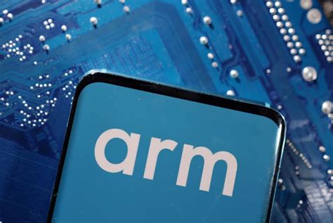 Arm Holdings shares extend declines, down fourth session in a row