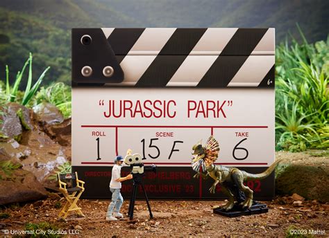 Slideshow: Jurassic Park: The Hammond Collection Steven Spielberg Figure