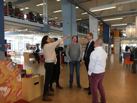 Pin Op Aan Den Ijssel Verbouwing Bibliotheek Capelle Centrum