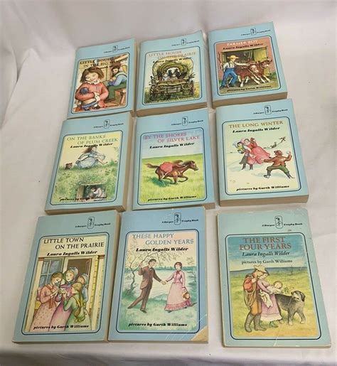 1971 Complete Set Laura Ingalls Wilder S Little House Books Blue Box Set Of 9 Ebay