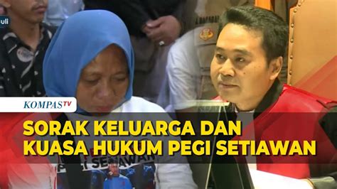 Sorak Keluarga Dan Kuasa Hukum Pegi Setiawan Saat Bacakan Putusan