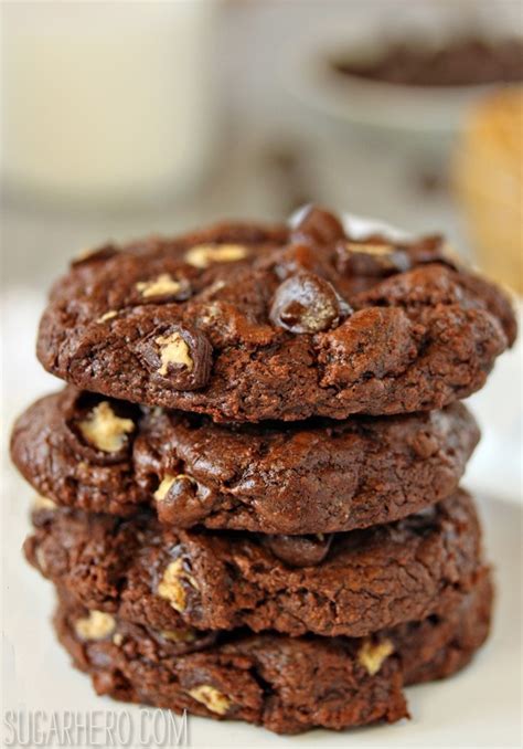 Gooey Chocolate Peanut Butter Cup Cookies Sugarhero