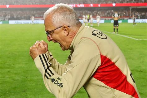 Dorival Cumpre Promessa Feita Aos Atletas E Exalta Torcida Do S O Paulo