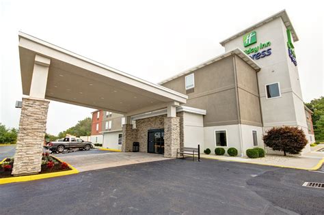 Holiday Inn Express Columbus South Obetz An Ihg Hotel 134 ̶1̶4̶3̶