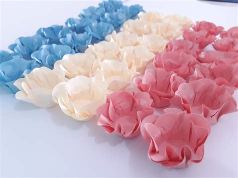 50 Forminhas Para Doces Flor Dupla Papel Cores Pastéis No Elo7