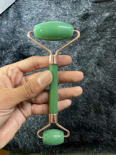 Green Jade Face Massage Roller At ₹ 200piece In Khambhat Id