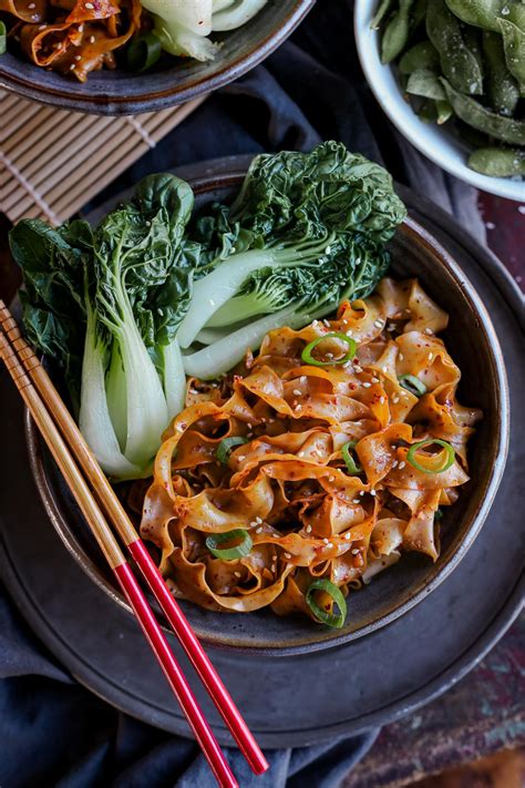 Quick Garlic Chili Noodles | Pick Up Limes