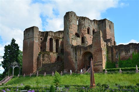 Great Castles Gallery Kenilworth Castle