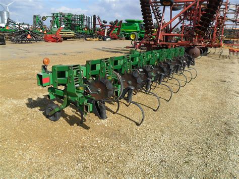 John Deere Row Crop Cultivator Row