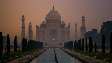 Taj Mahal at Night | Taj mahal, Photo, Interior and exterior