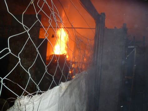 Se incendió un galpón donde vivía una familia BHI Noticias Bahía Blanca