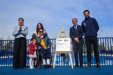 Alcalde Tom S Vodanovic Y Ministro Jaime Pizarro Inauguran Piscina