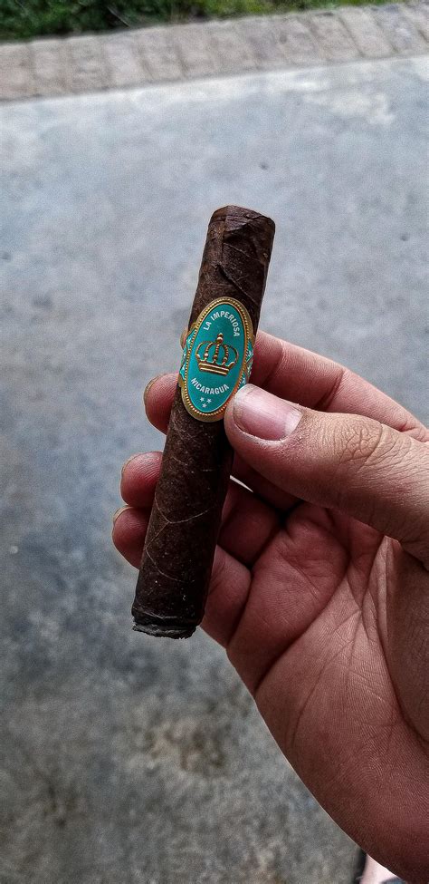 214 Best Nude Nicotine Images On Pholder Cigarettes Vaping And Snus