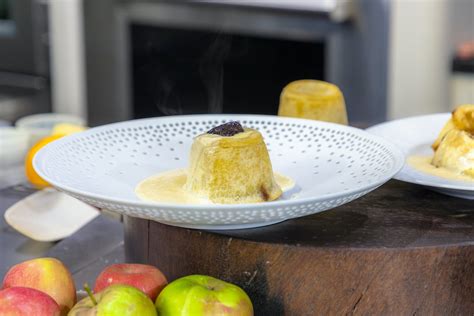 Apple Charlottes with Custard - James Martin Chef