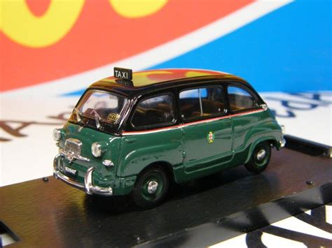 12 22 FIAT 600 Multipla BRUMM 1 43 Aukro