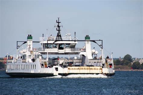 WOLFE ISLANDER III Passenger ship Detalles del buque y posición