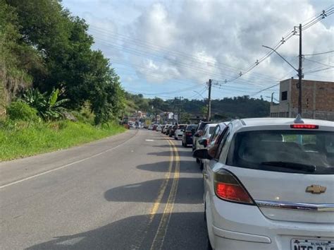 Motoristas Enfrentam Congestionamento Na Ba Para Destino Ilha