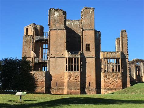 Pin By Jenifer Hozail On England Uk Kenilworth Castle Kenilworth