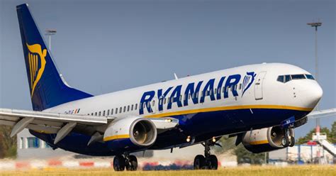 Stansted Airport to increase capacity by 200 flights a day in £1,1bn expansion | LSE:RYA