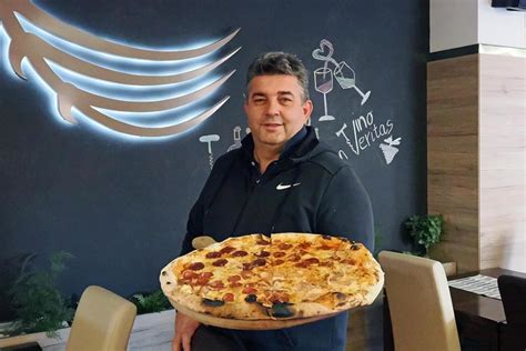 Znate Li Gdje Se Jede Doma A Me Imurska Pizza U Sv Martinu Na Muri