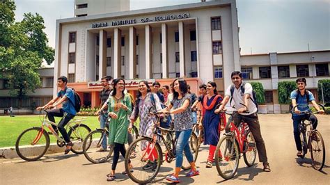 Top 10 Private Engineering Colleges India Today