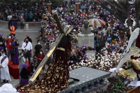 Fotogalería Imagen del Nazareno de las Tres Potencias sale de nuevo en