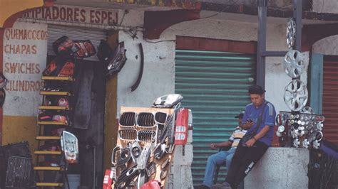 La Iron A Detr S Del Nombre De La Colonia Buenos Aires En Cdmx M Sporm S