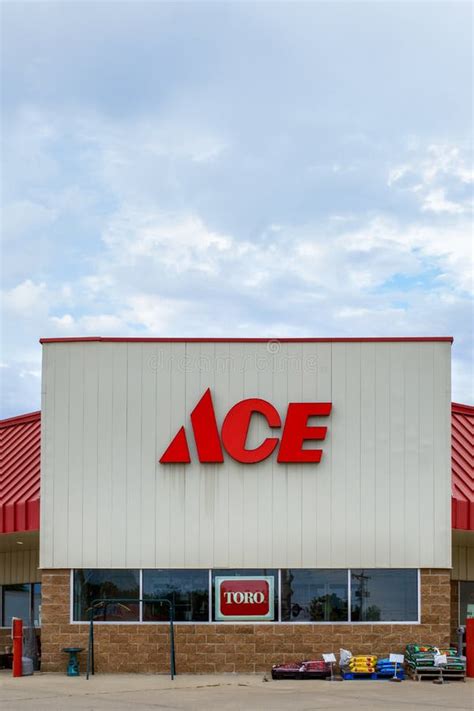 Ace Hardware Store Exterior Editorial Stock Photo Image Of Yard View