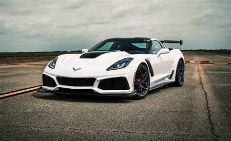 2019 Chevrolet Corvette Zr1 Test Review Car And Driver