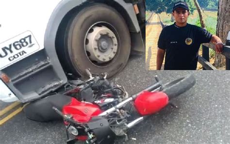 Motociclista Se Mat Al Estrellarse Con Un Cami N En Santander