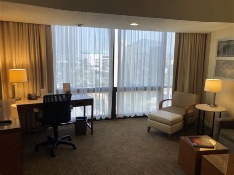 Review: Westin Bonaventure Los Angeles - Live and Let's Fly