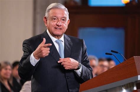 AMLO destapa a Xóchitl Gálvez como la candidata de oposición 8 Columnas