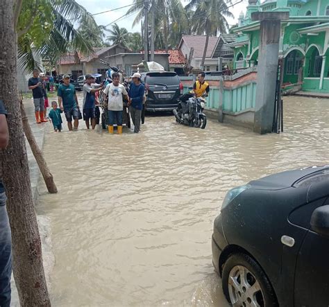 Intensitas Hujan Tinggi Kabupaten Bekasi Terendam Banjir Hingga