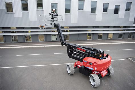 MANITOU APUESTA FUERTE EN SMOPYC 23 MOVICARGA