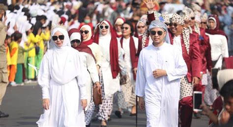 Pemkot Gelar Pawai Budaya Peringatan Hut Ke 16 Kota Serang