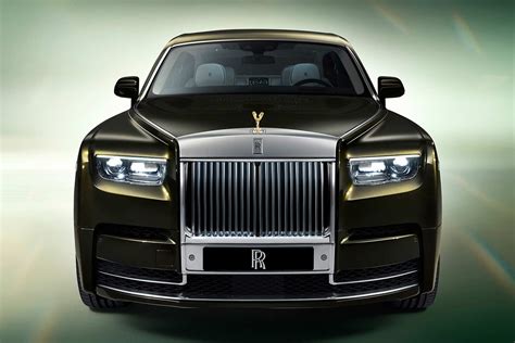 2023 Rolls-Royce Phantom Series II Dark Gold Front | AUTOBICS