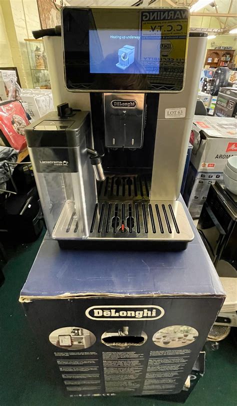 BOXED De Longhi PrimaDonna Soul Bean To Cup Coffee Machine ECAM610 55