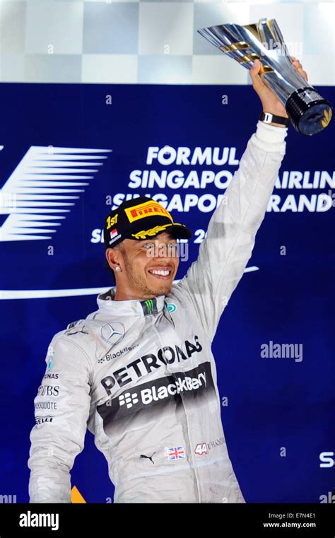 Das Podium Lewis Hamilton Stockfotos Und Bilder Kaufen Alamy