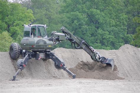 Excavator Of The Austrian Army Tag Der Bundeswehr 2018 Ingolstadt