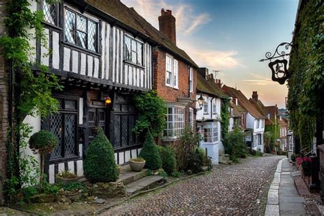 perfect british town great  breaks