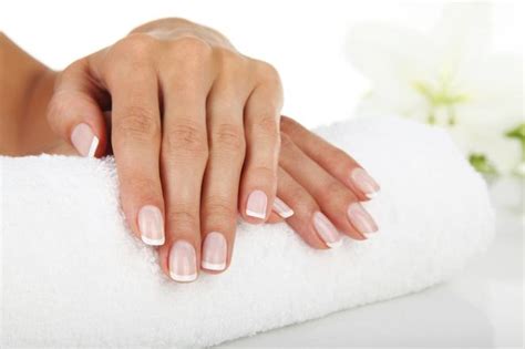 Jak Zrobi Francuski Manicure Krok Po Kroku Mjakmama Pl