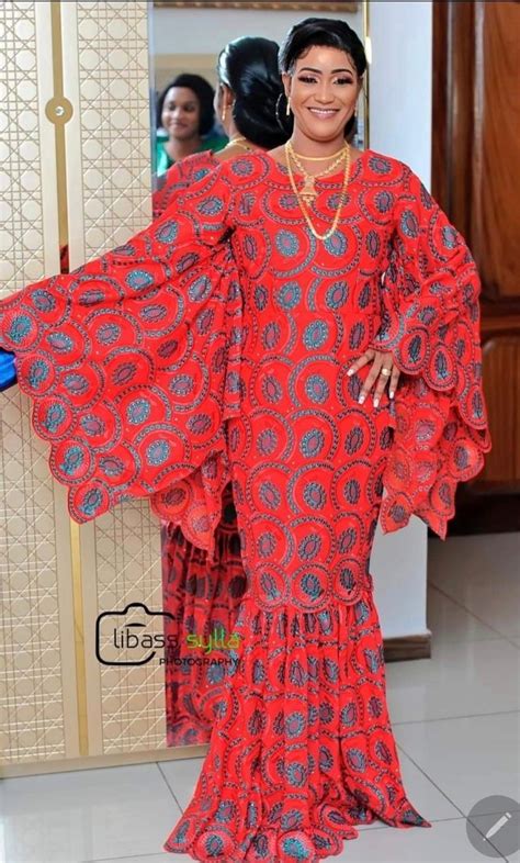 Pin By Aminata Ndao On Robes En Bazin Latest African Fashion Dresses